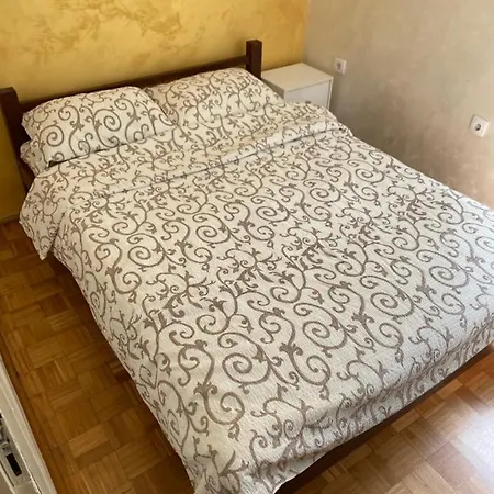 Centar Апартаменты *