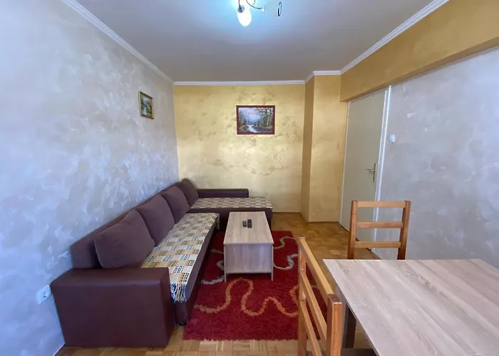 アパート Centar *